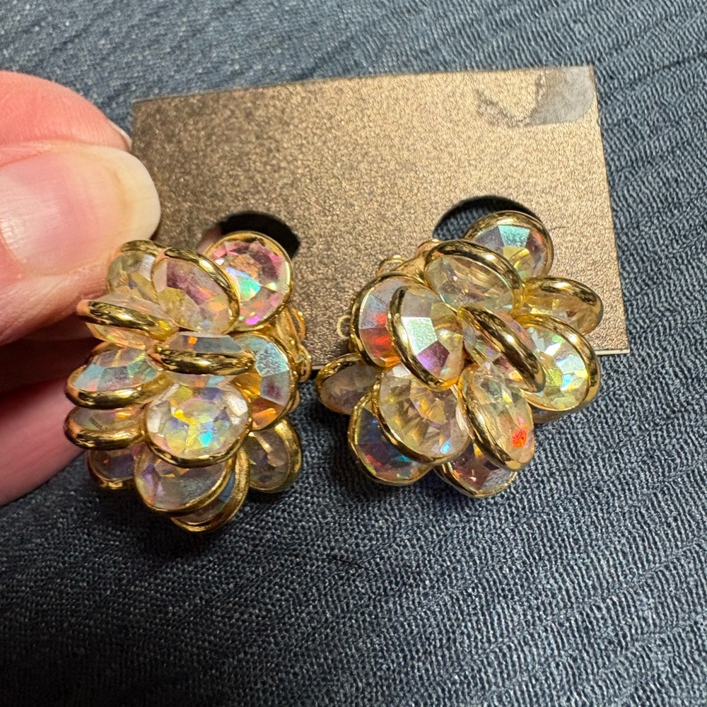 VTG Savvy by Swarovski Elegant Gold and Iridescent Cluster Earrings